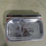 VALLEY MAGNETIC PAN