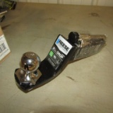 3 1/4'' REESE DROP HITCH W/ 2'' BALL AND PIN