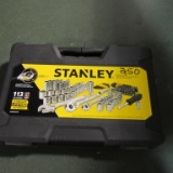 113 PC. STANLEY SOCKET SET