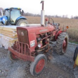 140 FARMALL TRACTOR W/ CULTIVATORS AND SIDE DRESSER