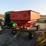 300 KILLBROS GRAVITY WAGON ON JOHN DEERE GEAR