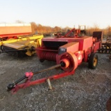 124 MASSEY FERGUSON BALER