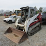 TL140 TAKEUCHI SKID STEER