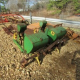 24-B JOHN DEERE CORN PLANTER