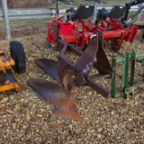 2X FORD PLOW