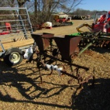 2 ROW CULTIVATOR