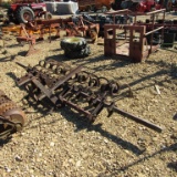 JOHN DEERE SPRING TOOTH CULTIVATOR