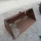 NEW HOLLAND SKID STEER BUCKET