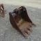 27'' CATERPILLAR TOOTH BUCKET