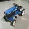 6640 NEW HOLLAND PEDAL TRACTOR