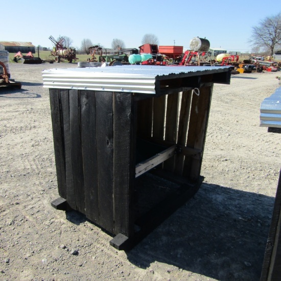 NEW MINERAL FEEDER