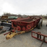 679 NEW HOLLAND MANURE SPREADER