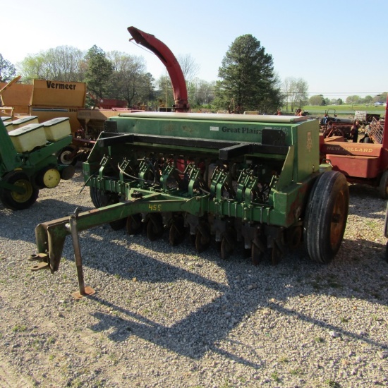 SOLID STAND 10 GREAT PLAINS NO-TILL DRILL
