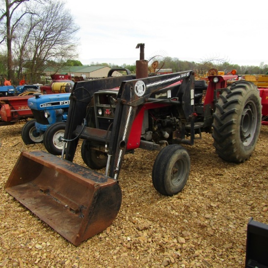 285 MASSEY FERGUSON TRACTOR W/ LOADER