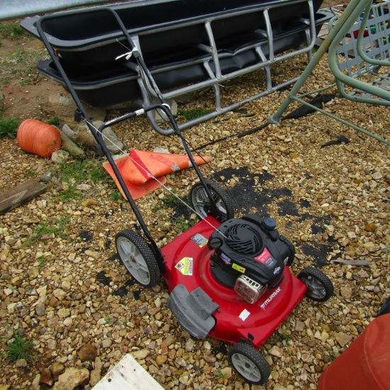 PUSH MOWER