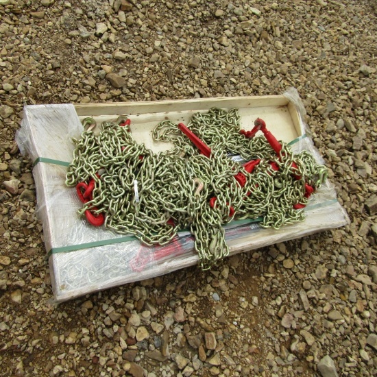 PALLET OF (10) 20FT 3/8'' G70 CHAINS  & (5) RATCHET BINDERS