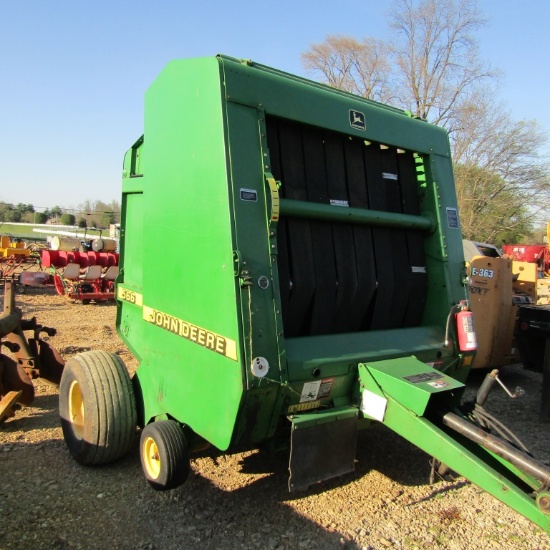 566 JOHN DEERE ROUND BALER W/ MONITOR