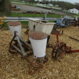 309 FORD CORN PLANTER