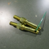 (2) CATEGORY 1 LIFT PINS