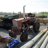 140 FARMALL TRACTOR W/ CULTIVATORS AND SIDE DRESSER