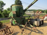 700 JOHN DEERE FEED GRINDER