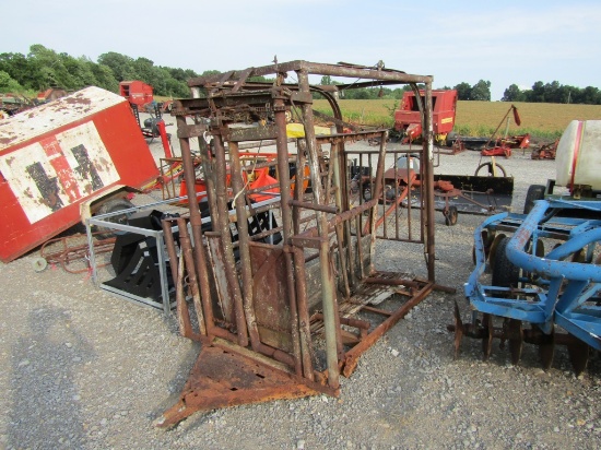 CATTLE CHUTE