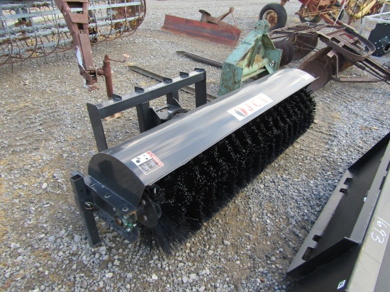 UNUSED 72'' JCT QT ANGLE SWEEPER