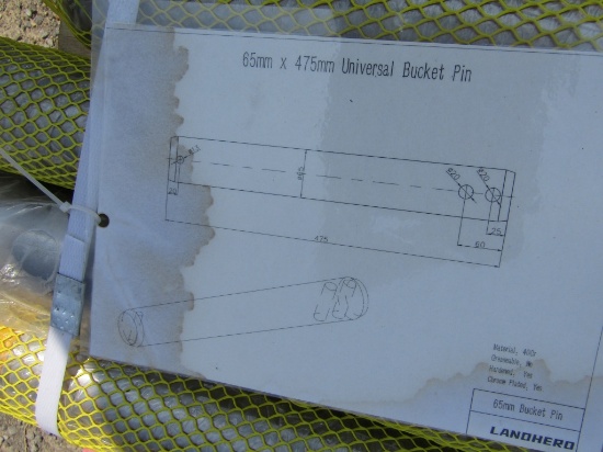 (4) NEW 65MM X 475MM BUCKET PINS - 4X TIMES THE PRICE