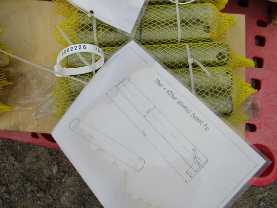 (6) NEW 35MM X 225MM BUCKET PINS - 6X TIMES THE PRICE
