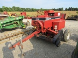 8520 CASE IH SQUARE BALER