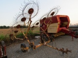 10 WHEEL VERMEER V-RAKE
