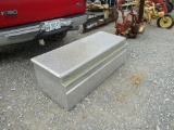 DIAMOND PLATE TOOL BOX