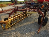 260 NEW HOLLAND DOLLY RAKE