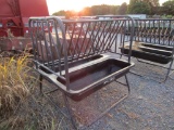 CPC HORSE FEEDER