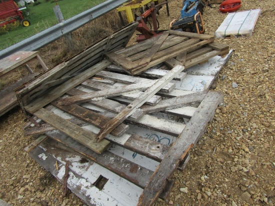 WOODEN GATES - ALL ONE PRICE