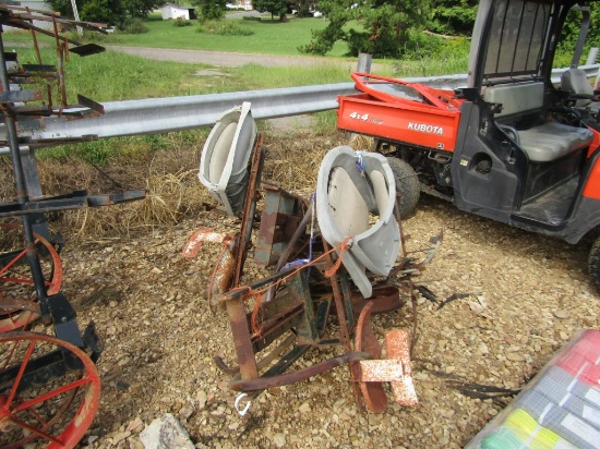 HOLLAND UNITS