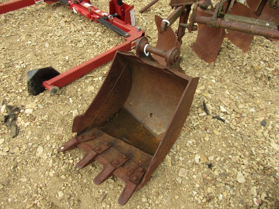 20'' CATERPILLAR EXCAVATOR BUCKET
