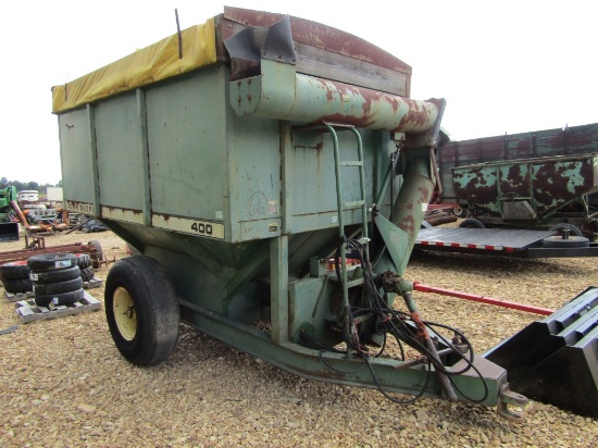 400 JOHN DEERE GRAIN CART