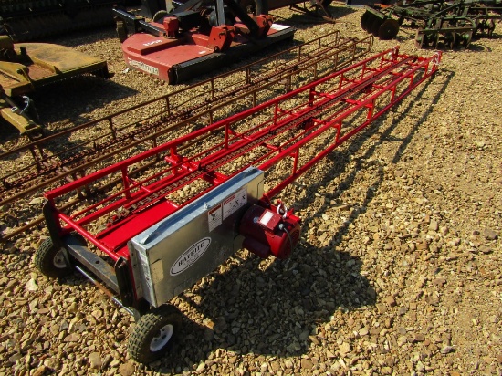 16FT HAYRITE ELEVATOR W/ MOTOR - NICE