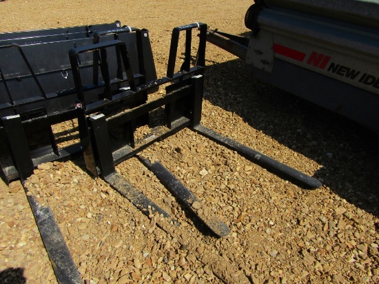 NEW 4200LB 48'' WALK THRU QT FORKS