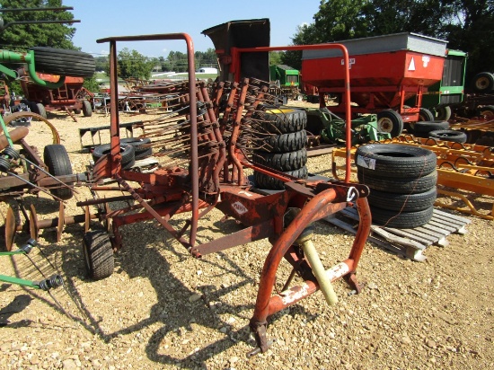KUHN ROTARY RAKE