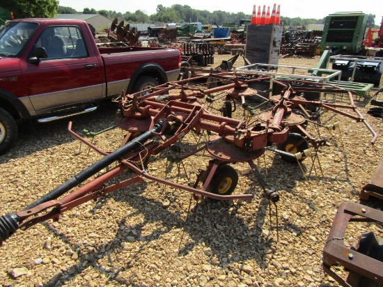 6 BASKET NEW HOLLAND TEDDER