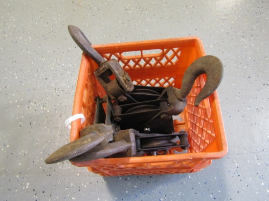 BOX OF PULLEY'S