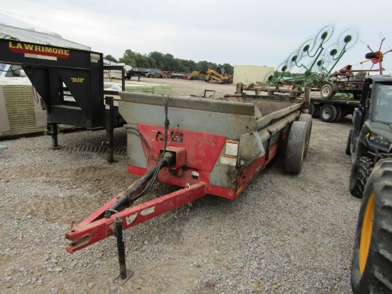 3732 MASSEY FERGUSON MANURE SPREADER