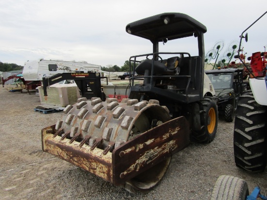 2003 SD77F INGERSOLL RAND PAD FOOT ROLLER