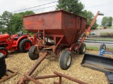 GRAVITY WAGON W/ AUGER
