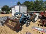 1900 FORD TRACTOR W/ LOADER