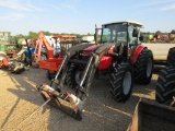 4610 MASSEY FERGUSON TRACTOR W/ CAB - LOADER - SPEAR