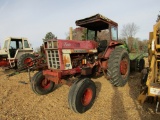 1566 INTERNATIONAL TRACTOR