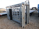 BRAZZEN CATTLE CHUTE W/ PAP CAGE